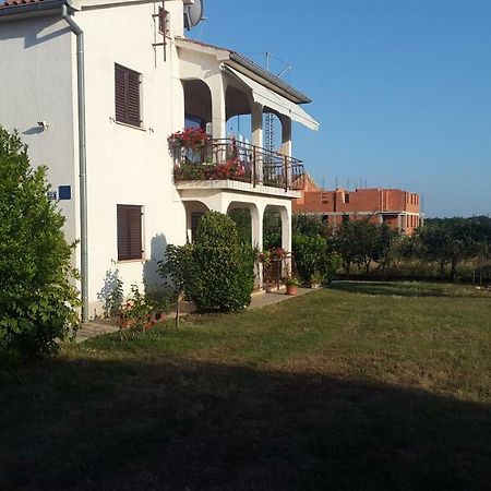 Ljubica Apartment Zbandaj Luaran gambar