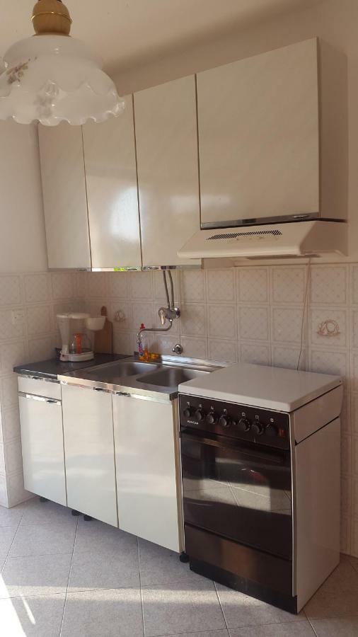 Ljubica Apartment Zbandaj Luaran gambar